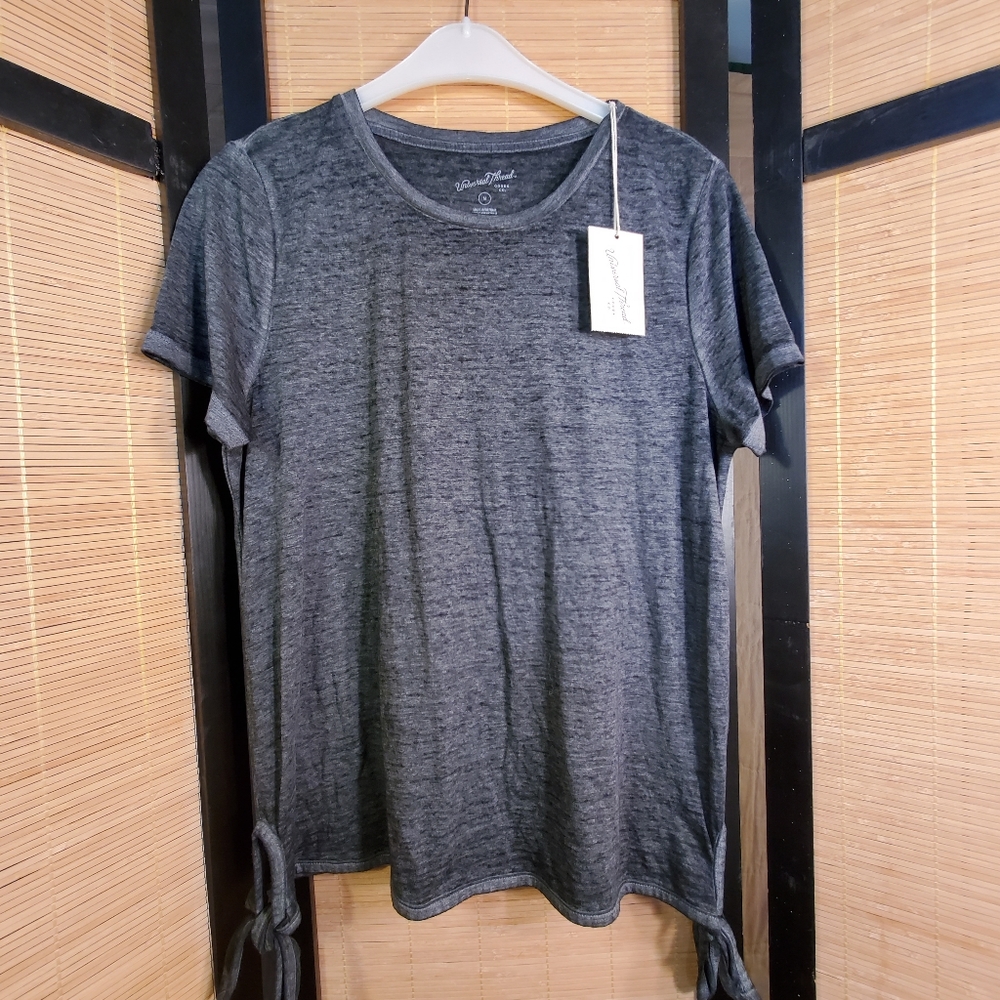 Universal Thread pull over